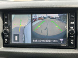 駐車時に見えづらい左前もモニターに映す事ができますので安心ですね。