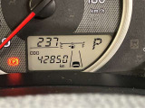 当社、入庫時走行距離は 42850kmです。