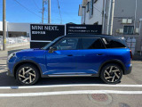 MINI NEXT 秋田は、MINI 正規ディーラーとして設立され、数々のMINIとお客様との運命的な出逢いをお手伝いさせていただきました。これからもお客様とMINIの出逢いをサポートいたします。