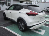中古車の魅力は、通常別途かかるオプションがほぼ装備されている事です!!お買い得かと思ったらまずはお問い合わせを!!中古車という特性上、早い者勝ちです・・・