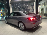 Aクラスセダン A180 
