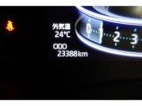 ★撮影時の走行距離は約2.4万kmです。安心のロングラン保証付きです。