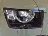 【プレミアムLEDヘッドライトシグネチャーDRL】デイタイムラーニングライト機能付きのLEDヘッドライトですデイライトにより昼間の視認性も上がりもらい事故などの減少につながります。