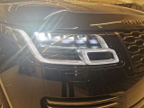 【プレミアムLEDヘッドライトシグネチャーDRL】デイタイムラーニングライト機能付きのLEDヘッドライトですデイライトにより昼間の視認性も上がりもらい事故などの減少につながります。