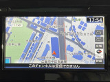 【純正ナビ】専用設計で車内の雰囲気にマッチ!ナビ利用時のマップ表示は見やすく、いつものドライブがグッと楽しくなります!