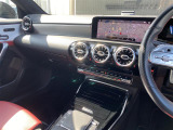 CLAクラス AMG CLA35 4マチック 4WD 4WD 本革シート