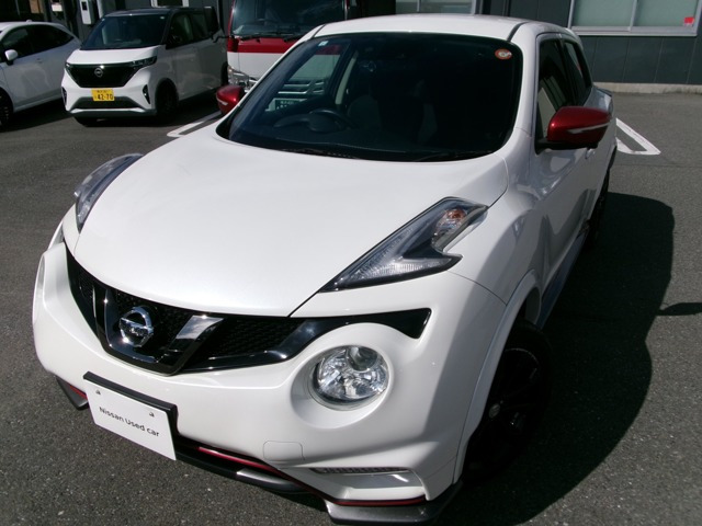 ジューク1.5 15RX Vセレクション スタイルNISMOアラウンドビューモニターパッケージ