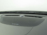 世界のオーディオファン垂涎の、harman/kardonプレミアムサウンドシステムを搭載。原音に近い音場空間を忠実に再現。乗る人すべてに最良の音響体験を提供します。