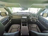 ディフェンダー  110 SE 2.0L P300 4WD