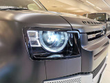 【プレミアムLEDヘッドライトシグネチャーDRL】デイタイムラーニングライト機能付きのLEDヘッドライトですデイライトにより昼間の視認性も上がりもらい事故などの減少につながります。