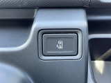 気になる車はすぐにお問い合わせください!画面右側の0066から始まる無料ダイヤルからお問い合わせ下さい!専門スタッフがお車のご質問にお答えいたします!