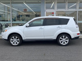 アウトランダー 2.4 24G 4WD 