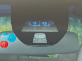 【シティブレーキアクティブシステム】低速走行中に前方の車両等を認識し、衝突しそうな時は警報とブレーキで衝突回避と被害軽減をアシスト。より安全にドライブをお楽しみいただけます。