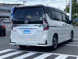 セレナ 1.2 e-POWER ハイウェイスター V 