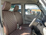 みなさまのお車選びのお手伝いをさせてください!スタッフ一同心よりご来店、お問い合わせをお待ちしております!