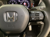 右側のステアリングスイッチはHondaセンシング系のスイッチ他にセレクターホイールを装備。スピードメーター内・マルチインフォメーション・ディスプレーの各表示が確認できます。