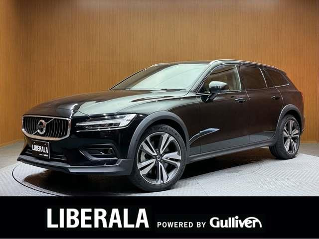 V60クロスカントリー T5 AWD プロ 4WD 本革シート サンルーフ