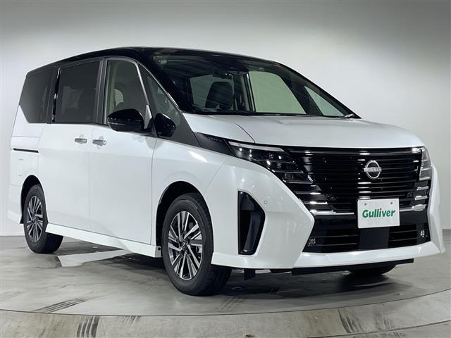 セレナ1.4 e-POWER ハイウェイスター V ビームスエディション修復歴無し