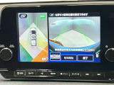 3ステップの操作だけで駐車完了までドライバーをアシスト!ステアリング、アクセル、ブレーキ、シフト、さらにパーキングブレーキまですべてを制御します!