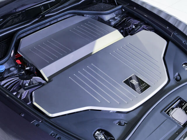 ロールスロイス スペクター の中古車詳細 (2,000km, Anthracite, 大阪