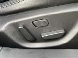 気になる車はすぐにお問い合わせください!画面右側の0066から始まる無料ダイヤルからお問い合わせ下さい!専門スタッフがお車のご質問にお答えいたします!