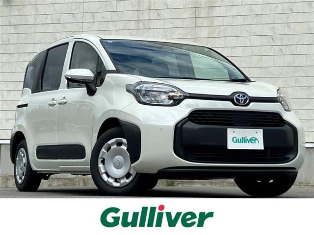 シエンタハイブリッド 1.5 G E-Four 4WD修復歴無し