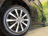 【14インチアルミホイール】外観にマッチしたアルミホイールを装着しております。各種アルミホイールや、スタッドレスタイヤも取扱いしております。是非ご相談ください♪