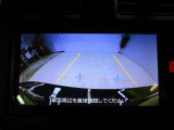 ディスプレイオーディオにバックモニター表示します。後退時に活躍します。