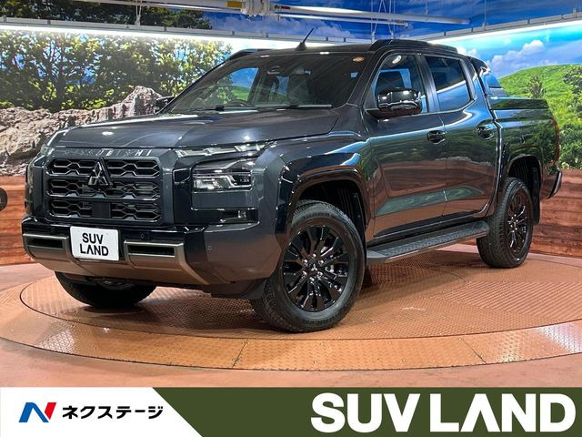 トライトン 2.4 GSR ディーゼル 4WD 
