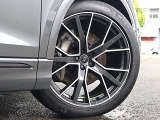 Q8 55 TFSI クワトロ Sライン 4WD 