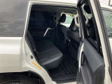ゆとりある広々とした車内空間は、ドライブを始め買い物やレジャーなど、幅広く活躍します。一人でもみんなとでもお出かけを楽しみましょう!