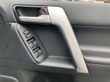 トヨタの認定車両検査員が検査し、クルマの状態を点数と図解でわかりやすく表示しています。