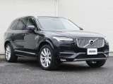 【最大91項目の点検整備】ボルボに精通した整備士が、車両の状態について最大91項目に及ぶチェック基準で厳密な点検整備を実施します。納車時には点検整備内容を記録した点検整備記録簿をお渡しします。