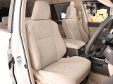 運転席は、ヘタリも少なくコンディション良好!綺麗に使用されていたことが伺えます!