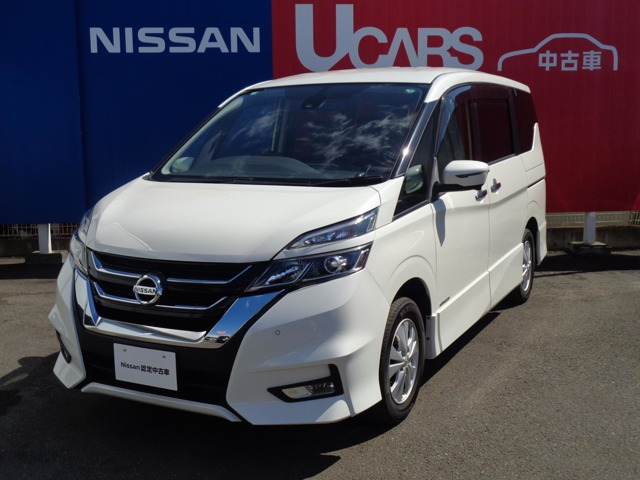 セレナ2.0 ハイウェイスター VセレクションII 4WD