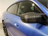 【BMWミラー】視認性の高いスタイリッシュなミラー。自動防眩機能も付いており夜間のドライビングをサポートします。