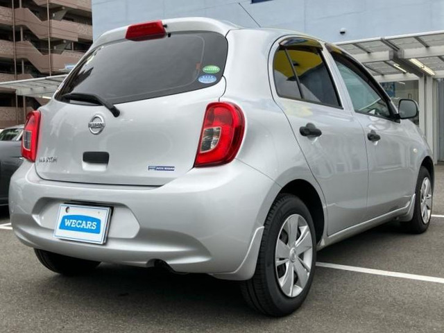 日産 マーチ 1.2 S の中古車詳細 (11,900km, ブリリアントシルバー(M