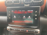 Apple Car Play & Android 対応7インチタッチスクリーン装備。