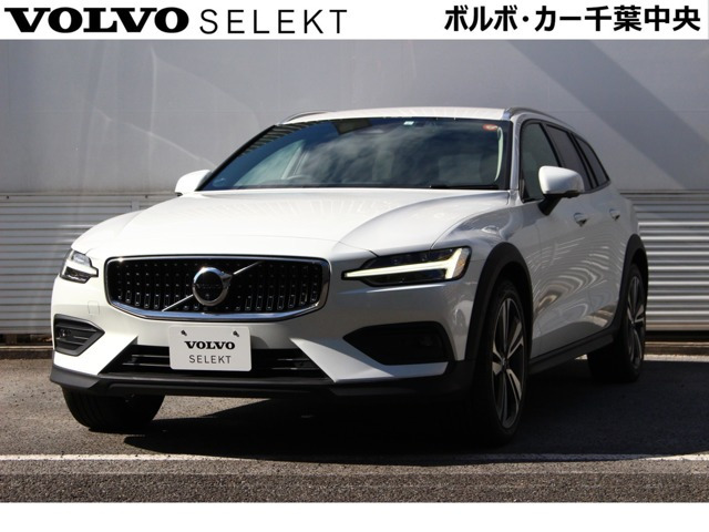 V60クロスカントリーアルティメット B5 AWD 4WD
