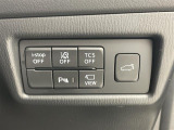 気になる車はすぐにお問い合わせください!画面右側の0066から始まる無料ダイヤルからお問い合わせ下さい!専門スタッフがお車のご質問にお答えいたします!