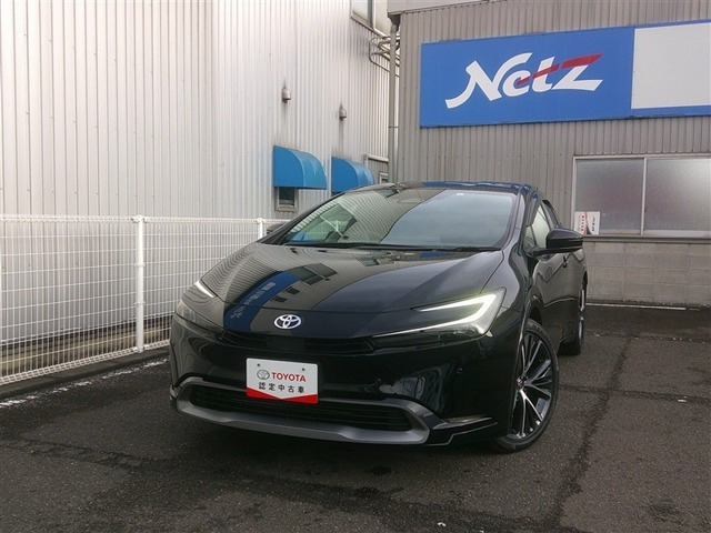 プリウス 2.0 Z （6AA-MXWH60）