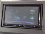 ナビ機能だけでなく、フルセグ、Bluetooth、DVDとCD再生などのオーディオ機能がついています!
