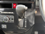 【シフトレバー】シフトの操作がしやすく快適なドライブを楽しんでいただけます!