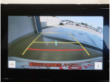 バックガイドモニターで、後方を確認しながら安心して駐車することができます。運転初心者も熟練者も必須の機能ですよ!