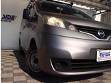 入庫時・販売時・納車前に、弊社基準の68項目に及ぶ点検整備を実施しております。