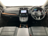 いつでも気持ちよく運転できて、使い勝手のいい収納や体をケアするシート、、細部にまでこだわったインテリア♪