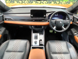 アウトランダー PHEV 2.4 P 4WD 