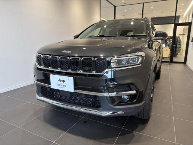 コマンダー 2.0 リミテッド ディーゼル 4WD