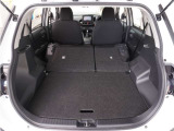 ◆リアシートを使用しない時はこの通り更に広々ラゲッジスペースの出来上がりです、たくさんの荷物が積み込み可能です!