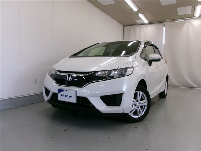 フィット1.3 13G Fパッケージ ファインエディション 4WD